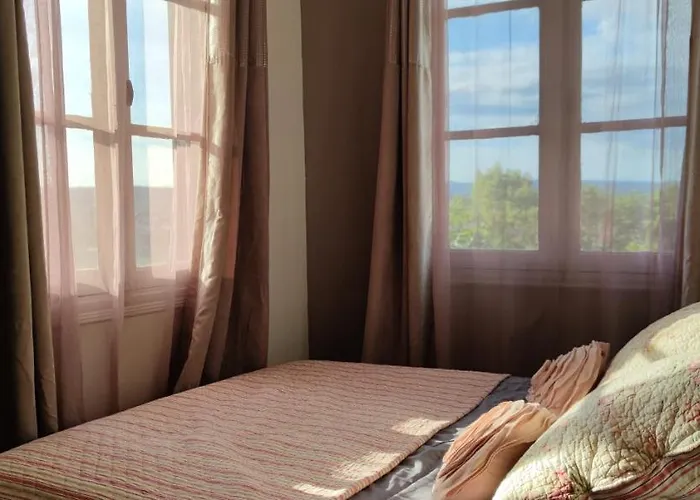 Semesterbostad L'atelier - Esprit Boheme, La Nature En